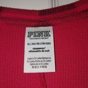 PINK Victoria's Secret Women's Sweater - Deep Pink